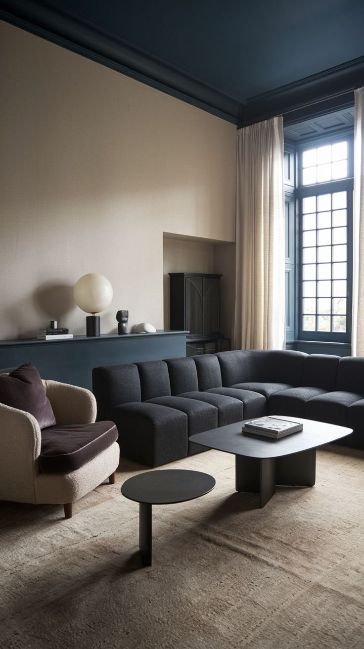 24 Chic Moody Home Decor Ideas for an Elegant Dark Interior